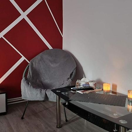 Studio Vale Appartement Hunedoara Buitenkant foto